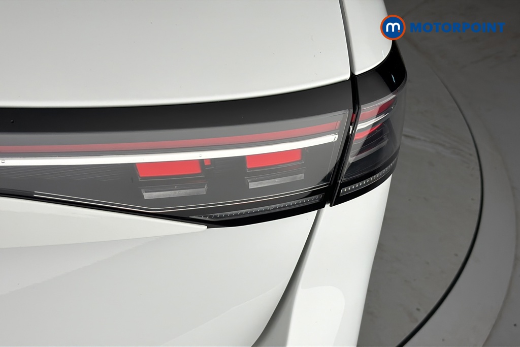 Volkswagen Passat R-Line Automatic Petrol Plug-In Hybrid Estate - Stock Number (1669017) - 36th supplementary image