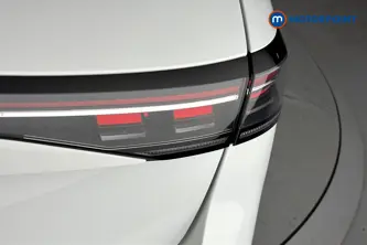Volkswagen Passat R-Line Automatic Petrol Plug-In Hybrid Estate - Stock Number (1669017) - 36th supplementary image