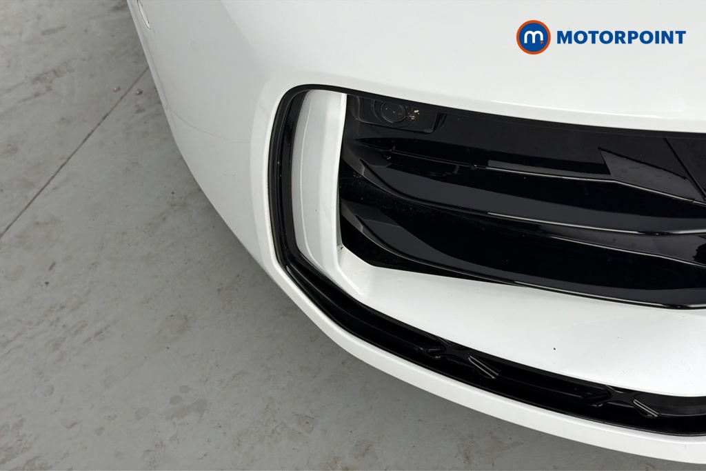 Volkswagen Passat R-Line Automatic Petrol Plug-In Hybrid Estate - Stock Number (1669017) - 38th supplementary image
