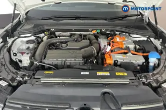 Volkswagen Passat R-Line Automatic Petrol Plug-In Hybrid Estate - Stock Number (1669017) - 48th supplementary image