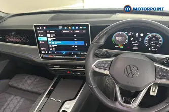 Volkswagen Passat R-Line Automatic Petrol Plug-In Hybrid Estate - Stock Number (1669017) - 1st supplementary image