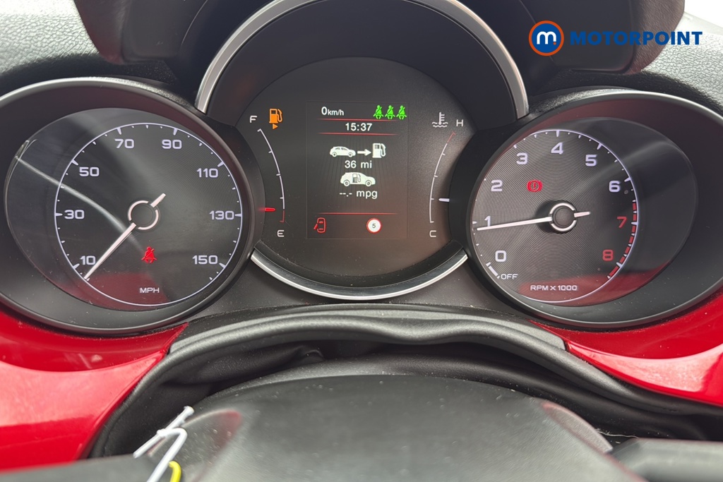 Fiat 500X City Cross Manual Petrol SUV - Stock Number (1669117) - 7th supplementary image