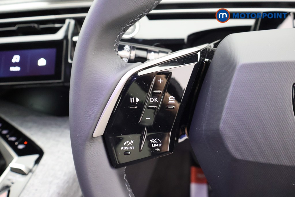 Peugeot 5008 Allure Premium Automatic Petrol SUV - Stock Number (1669336) - 2nd supplementary image