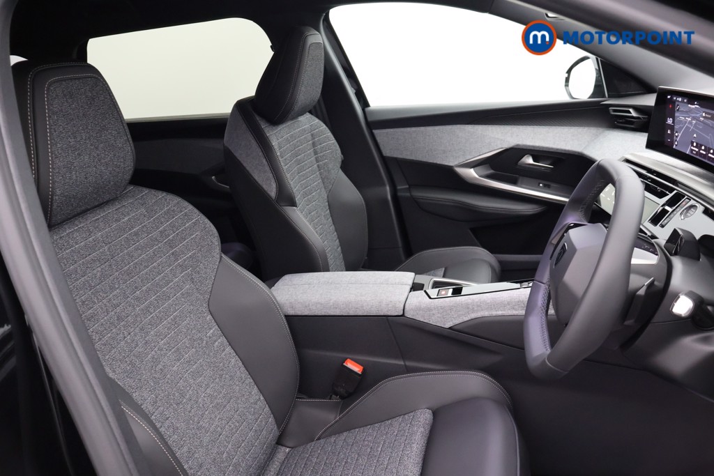 Peugeot 5008 Allure Premium Automatic Petrol SUV - Stock Number (1669336) - 16th supplementary image
