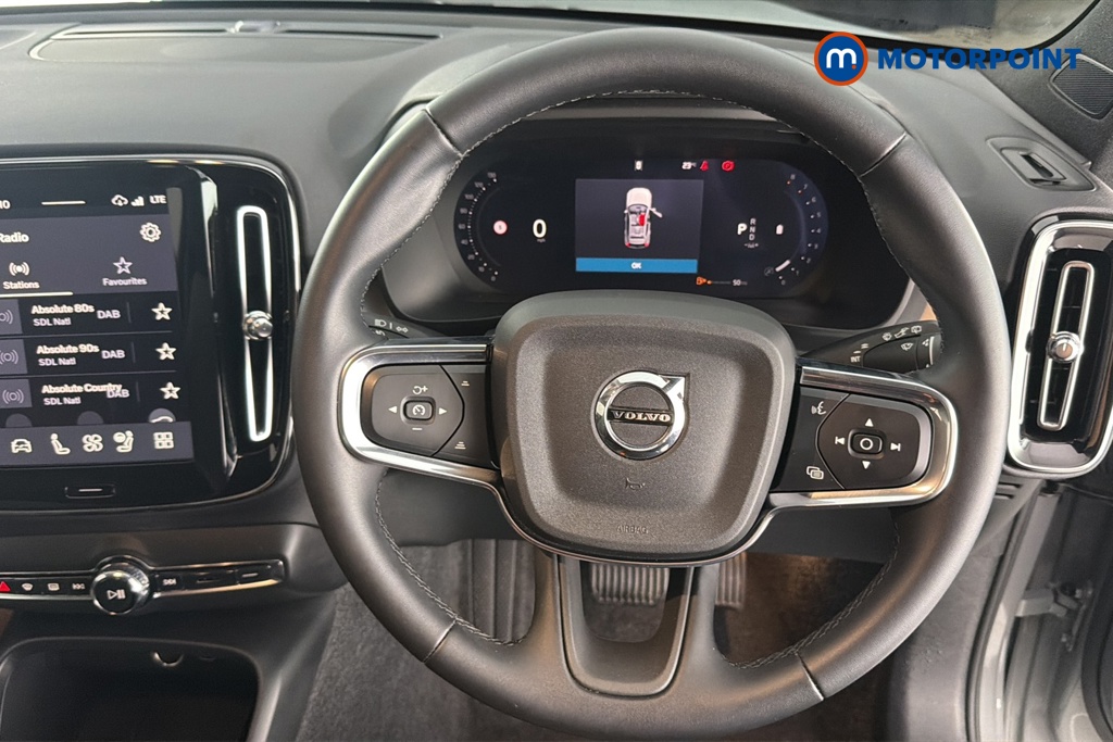 Volvo Xc40 Core Automatic Petrol SUV - Stock Number (1669342) - 2nd supplementary image