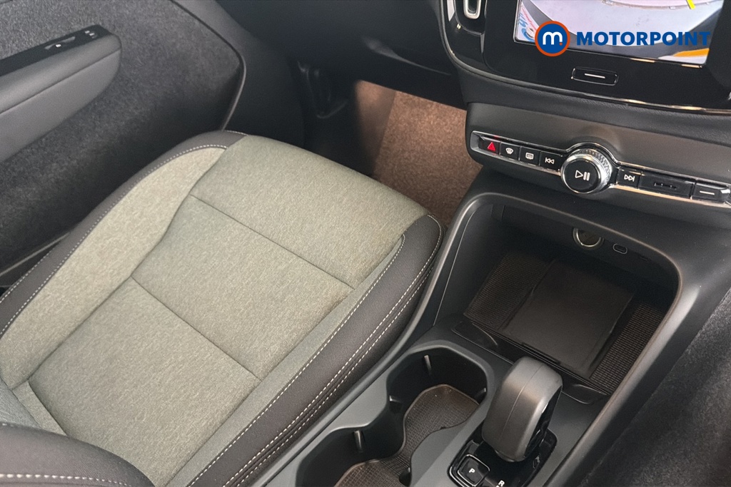 Volvo Xc40 Core Automatic Petrol SUV - Stock Number (1669342) - 15th supplementary image