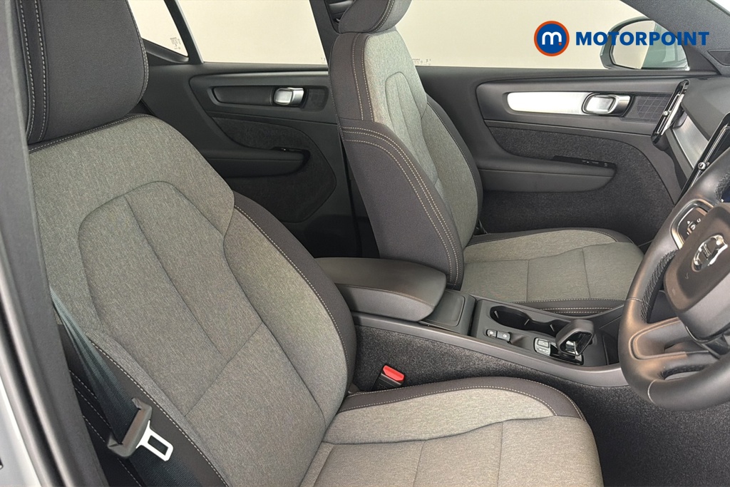 Volvo Xc40 Core Automatic Petrol SUV - Stock Number (1669342) - 22nd supplementary image