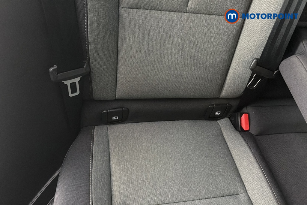 Volvo Xc40 Core Automatic Petrol SUV - Stock Number (1669342) - 27th supplementary image