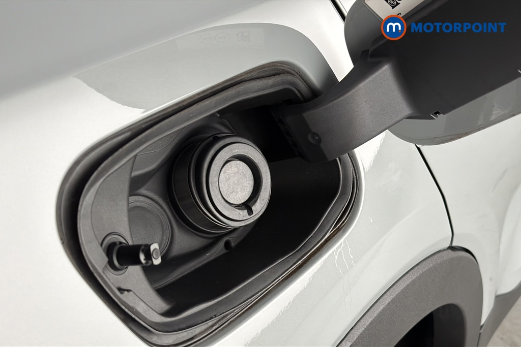 Volvo Xc40 Core Automatic Petrol SUV - Stock Number (1669342) - 41st supplementary image