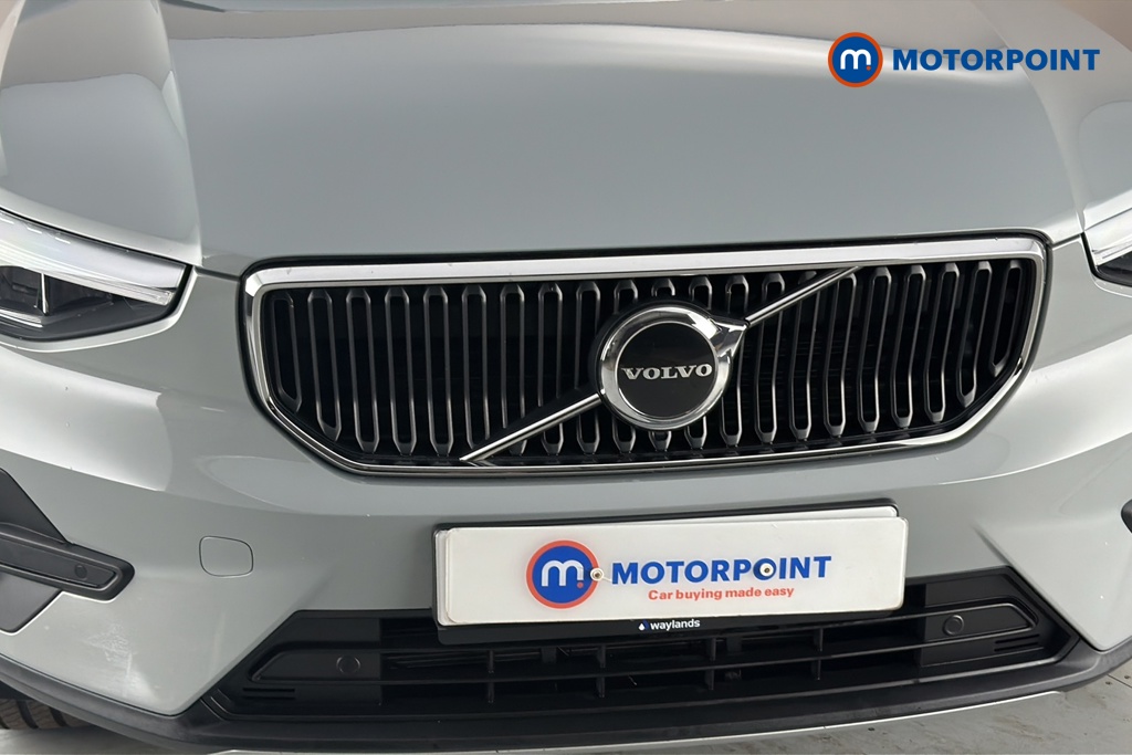 Volvo Xc40 Core Automatic Petrol SUV - Stock Number (1669342) - 43rd supplementary image