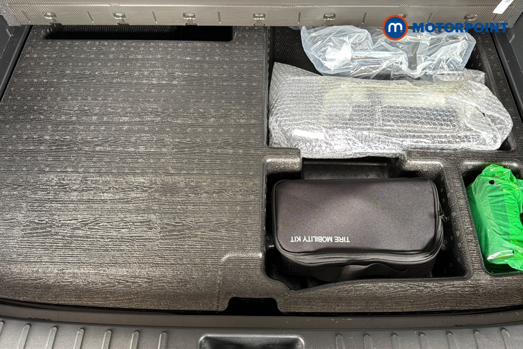 Hyundai Tucson Ultimate Automatic Petrol Plug-In Hybrid SUV - Stock Number (1669345) - 33rd supplementary image