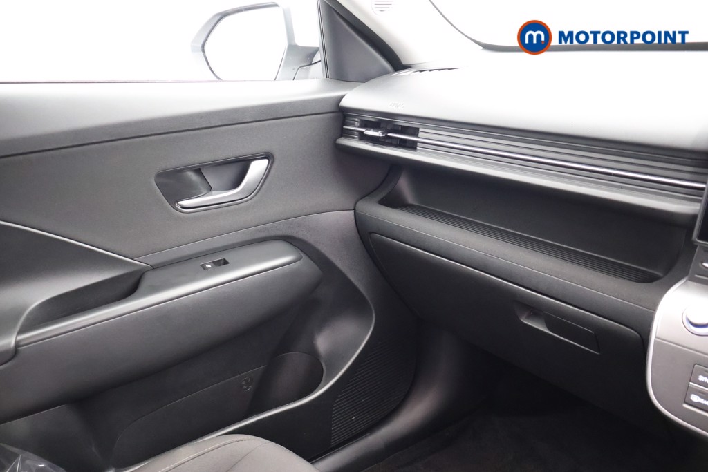 Hyundai Kona Advance Automatic Petrol-Electric Hybrid SUV - Stock Number (1669349) - 16th supplementary image