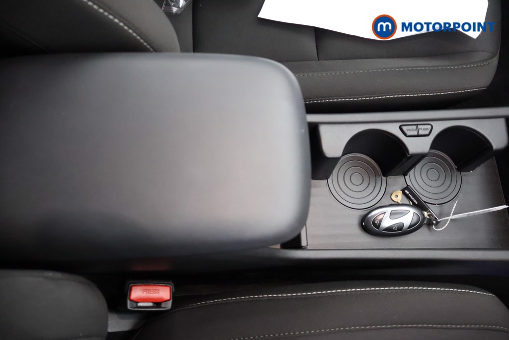 Hyundai Kona Advance Automatic Petrol-Electric Hybrid SUV - Stock Number (1669363) - 15th supplementary image