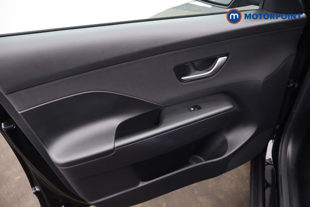 Hyundai Kona Advance Automatic Petrol-Electric Hybrid SUV - Stock Number (1669363) - 30th supplementary image