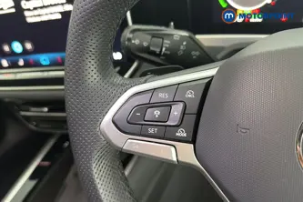 Volkswagen Passat R-Line Automatic Petrol Plug-In Hybrid Estate - Stock Number (1669388) - 4th supplementary image