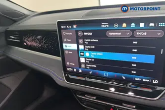 Volkswagen Passat R-Line Automatic Petrol Plug-In Hybrid Estate - Stock Number (1669388) - 8th supplementary image
