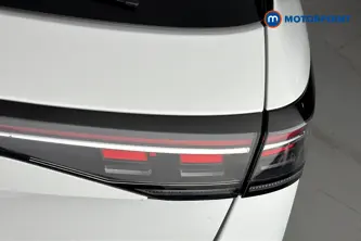 Volkswagen Passat R-Line Automatic Petrol Plug-In Hybrid Estate - Stock Number (1669388) - 36th supplementary image