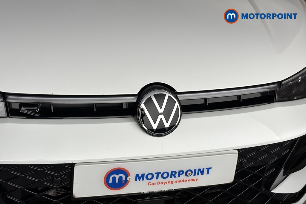 Volkswagen Passat R-Line Automatic Petrol Plug-In Hybrid Estate - Stock Number (1669388) - 43rd supplementary image