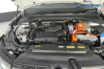 Volkswagen Passat R-Line Automatic Petrol Plug-In Hybrid Estate - Stock Number (1669388) - 48th supplementary image