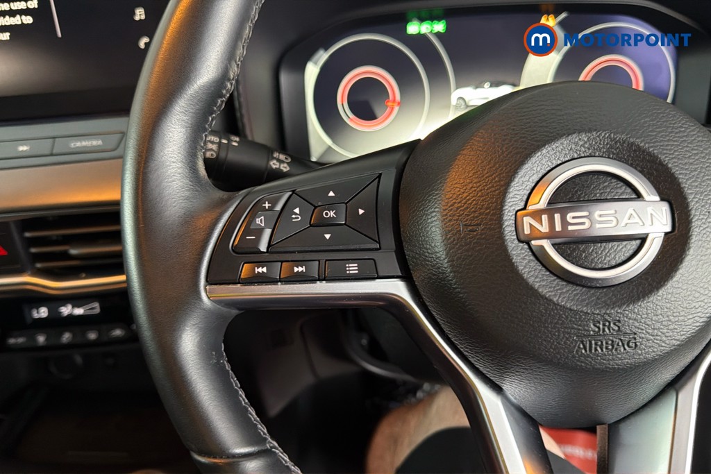 Nissan Juke N-Connecta Manual Petrol SUV - Stock Number (1669451) - 3rd supplementary image