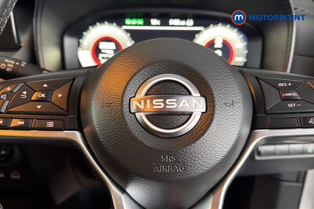 Nissan Juke N-Connecta Manual Petrol SUV - Stock Number (1669451) - 5th supplementary image