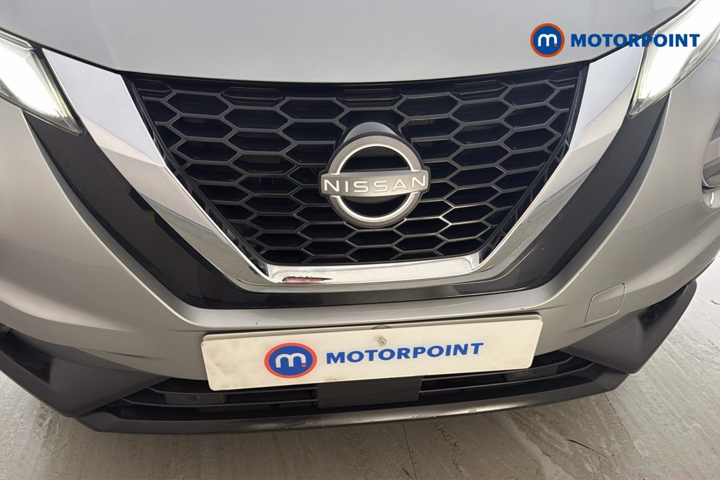 Nissan Juke N-Connecta Manual Petrol SUV - Stock Number (1669451) - 18th supplementary image