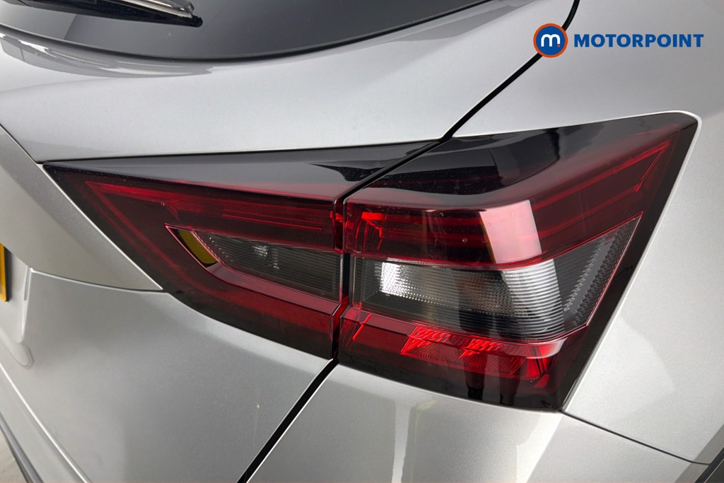Nissan Juke N-Connecta Manual Petrol SUV - Stock Number (1669451) - 38th supplementary image