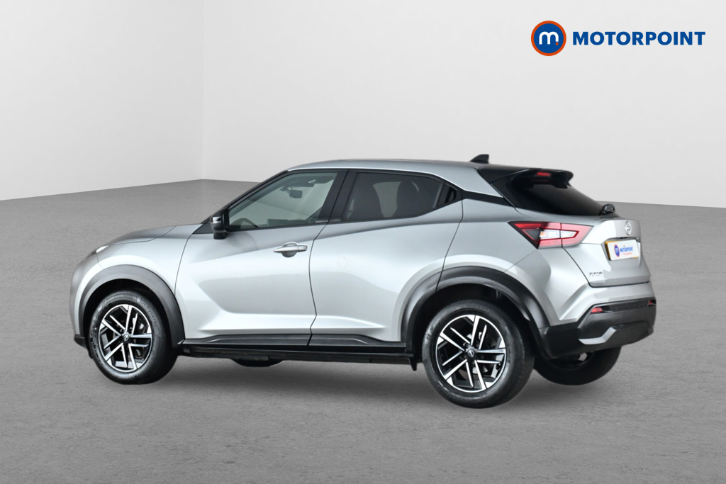 Nissan Juke N-Connecta Manual Petrol SUV - Stock Number (1669451) - Passenger side rear corner