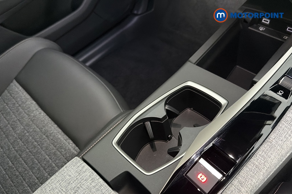 Peugeot 5008 Allure Premium Automatic Petrol SUV - Stock Number (1669481) - 16th supplementary image