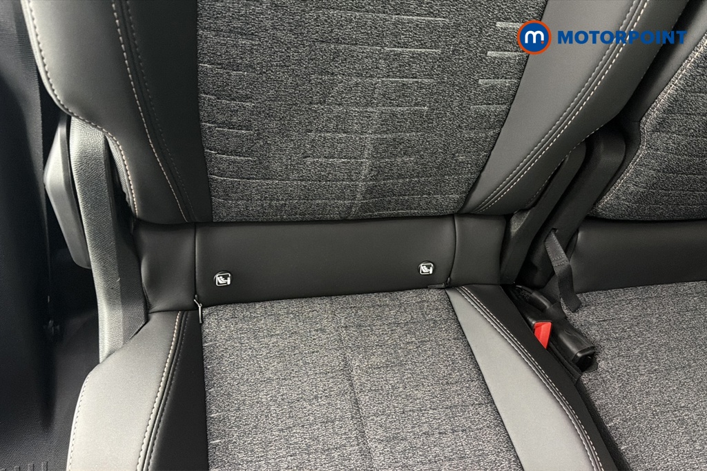 Peugeot 5008 Allure Premium Automatic Petrol SUV - Stock Number (1669481) - 27th supplementary image