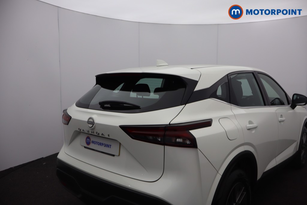 Nissan Qashqai Acenta Premium Manual Petrol SUV - Stock Number (1669498) - 2nd supplementary image