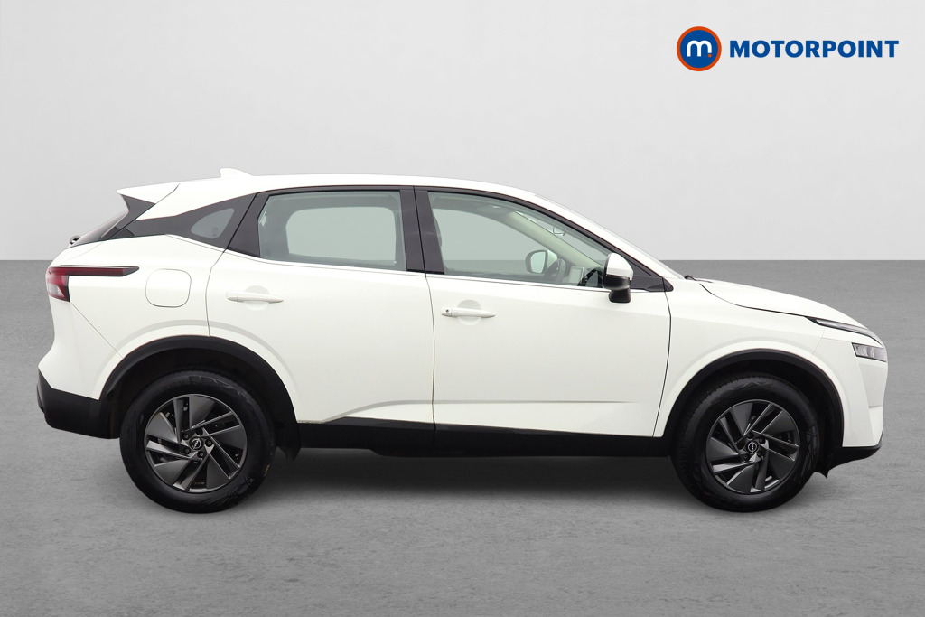 Nissan Qashqai Acenta Premium Manual Petrol SUV - Stock Number (1669498) - Drivers side