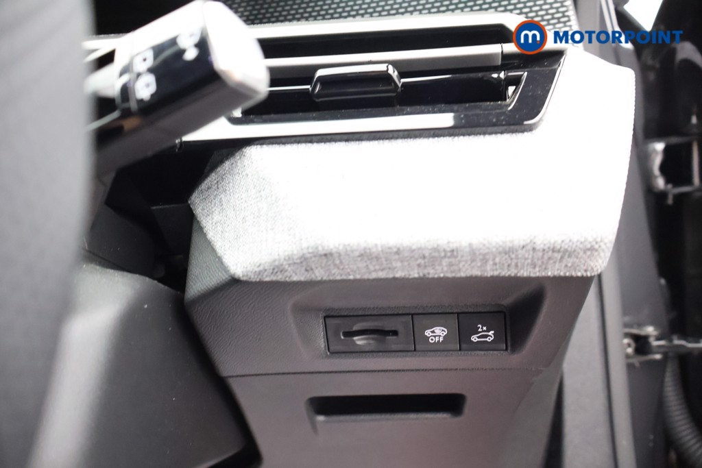 Peugeot 5008 GT Automatic Petrol SUV - Stock Number (1669664) - 7th supplementary image