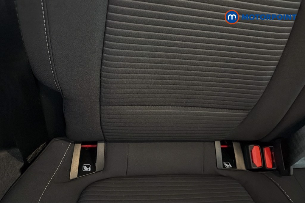 Ford Focus Titanium Automatic Diesel Estate - Stock Number (1669836) - 29th supplementary image