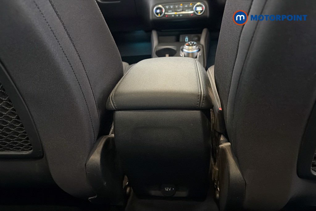 Ford Focus Titanium Automatic Diesel Estate - Stock Number (1669836) - 30th supplementary image