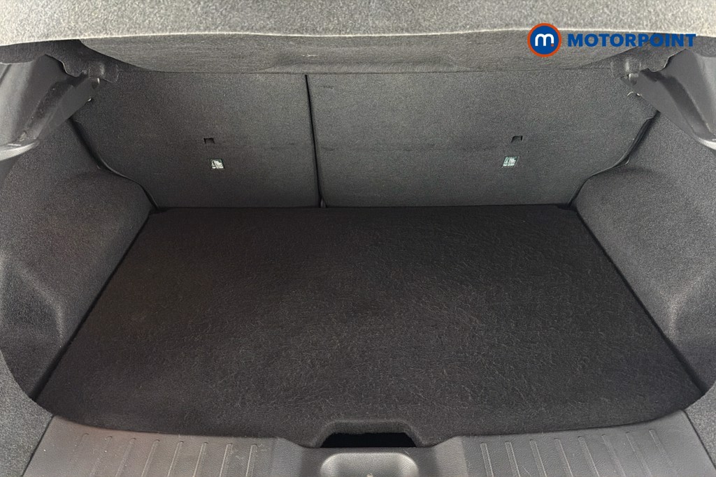 Nissan Juke N-Connecta Automatic Petrol SUV - Stock Number (1669931) - 33rd supplementary image