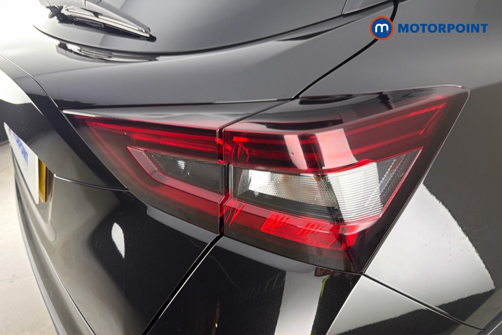 Nissan Juke N-Connecta Automatic Petrol SUV - Stock Number (1669931) - 38th supplementary image