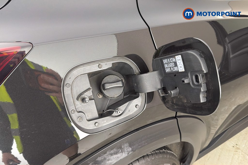 Nissan Juke N-Connecta Automatic Petrol SUV - Stock Number (1669931) - 41st supplementary image