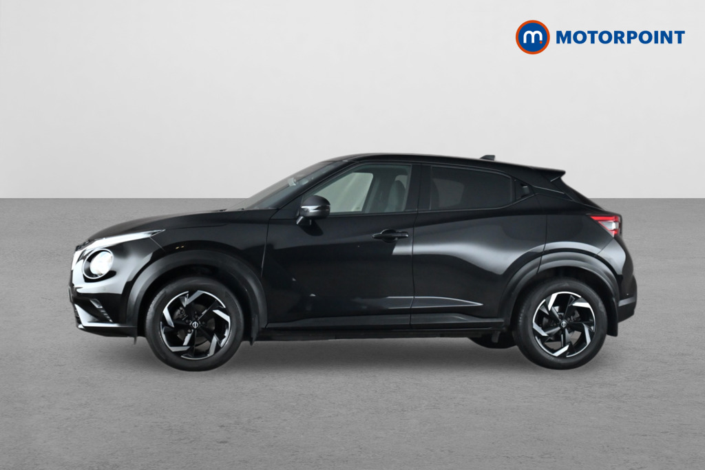 Nissan Juke N-Connecta Automatic Petrol SUV - Stock Number (1669931) - Passenger side