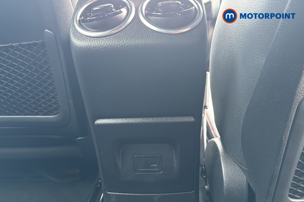 Mercedes-Benz A Class Amg Line Automatic Petrol Hatchback - Stock Number (1670080) - 28th supplementary image