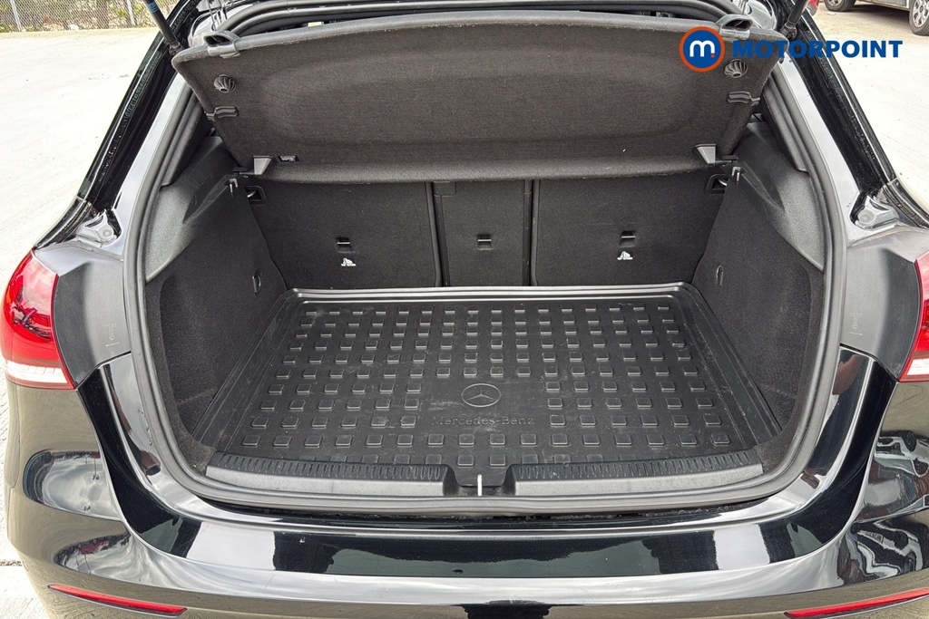 Mercedes-Benz A Class Amg Line Automatic Petrol Hatchback - Stock Number (1670080) - 30th supplementary image