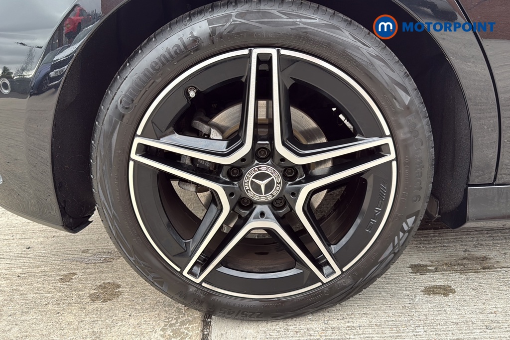 Mercedes-Benz A Class Amg Line Automatic Petrol Hatchback - Stock Number (1670080) - 46th supplementary image
