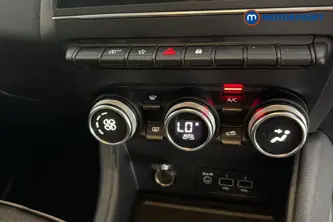 Renault Captur S Edition Manual Petrol SUV - Stock Number (1670106) - 12th supplementary image