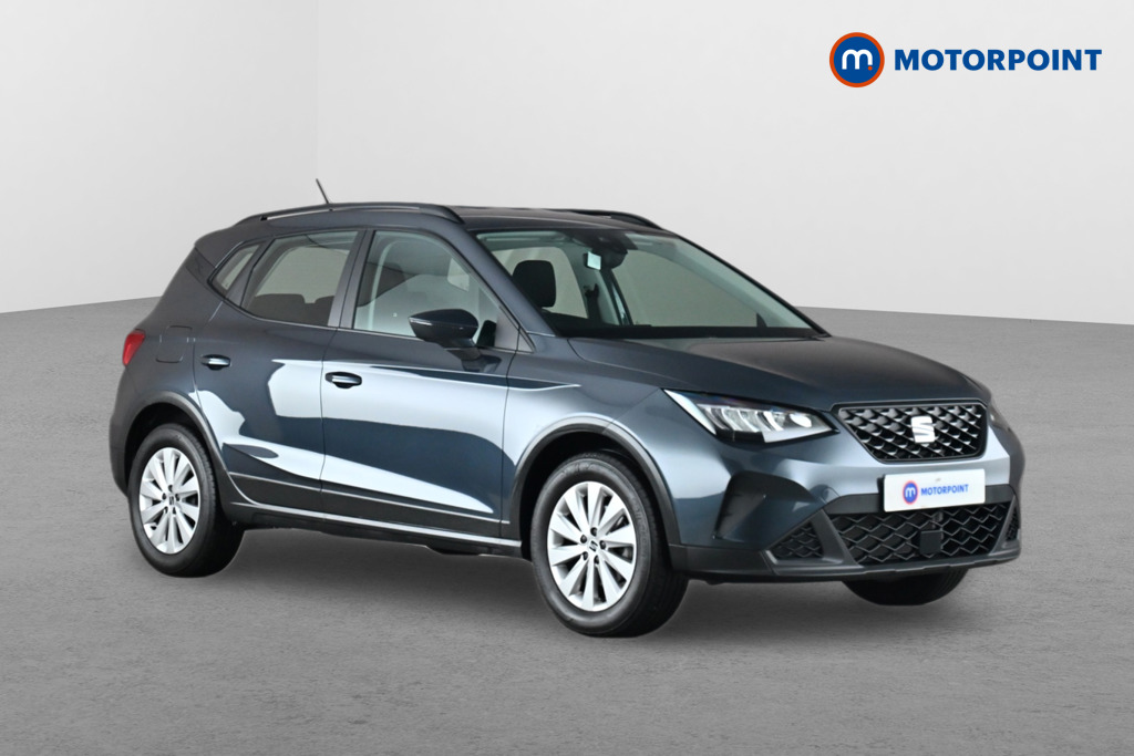 SEAT Arona listing photo