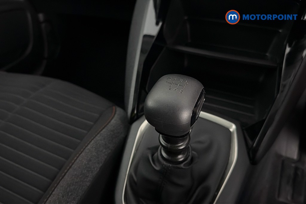 Peugeot 2008 Active Premium-Plus Manual Petrol SUV - Stock Number (1670282) - 11th supplementary image