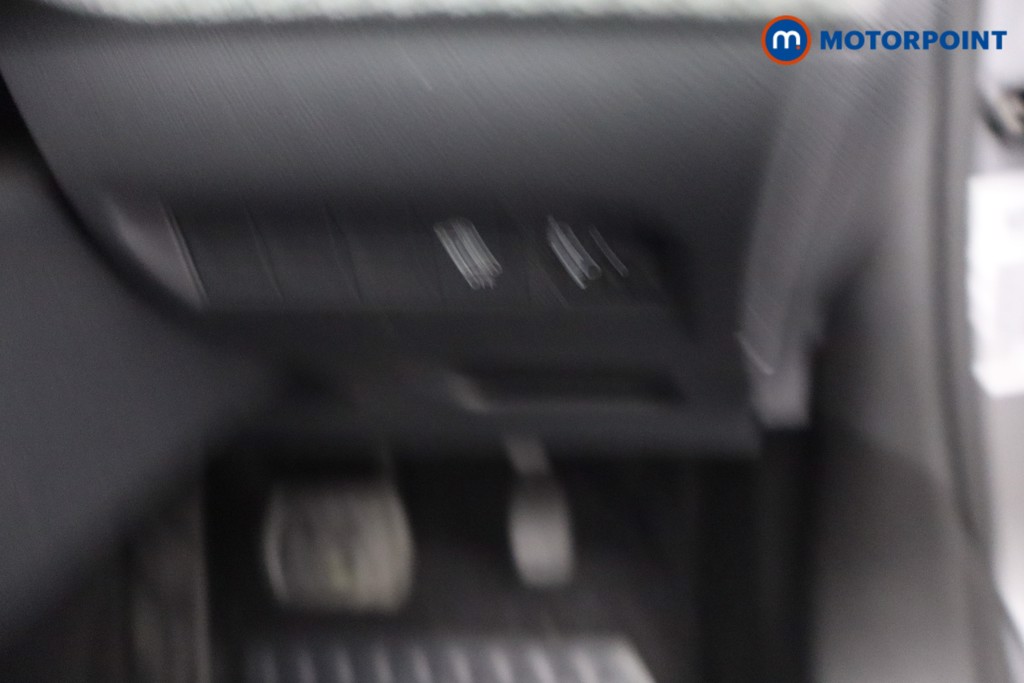 Peugeot 2008 Allure Automatic Petrol SUV - Stock Number (1670409) - 11th supplementary image