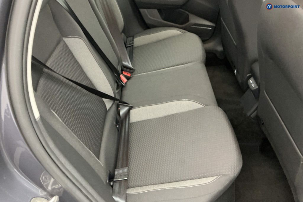 Volkswagen Polo Life Manual Petrol Hatchback - Stock Number (1670449) - 4th supplementary image