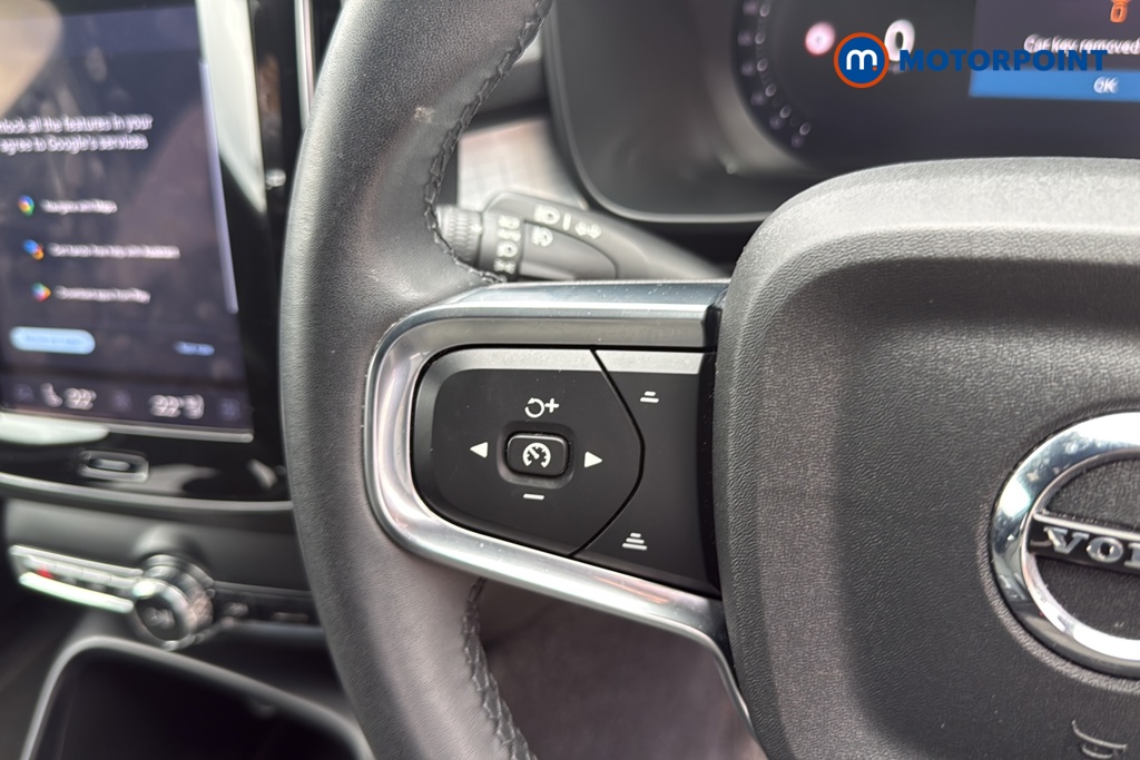 Volvo Xc40 Plus Automatic Petrol SUV - Stock Number (1670748) - 4th supplementary image