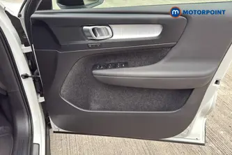 Volvo Xc40 Plus Automatic Petrol SUV - Stock Number (1670748) - 18th supplementary image
