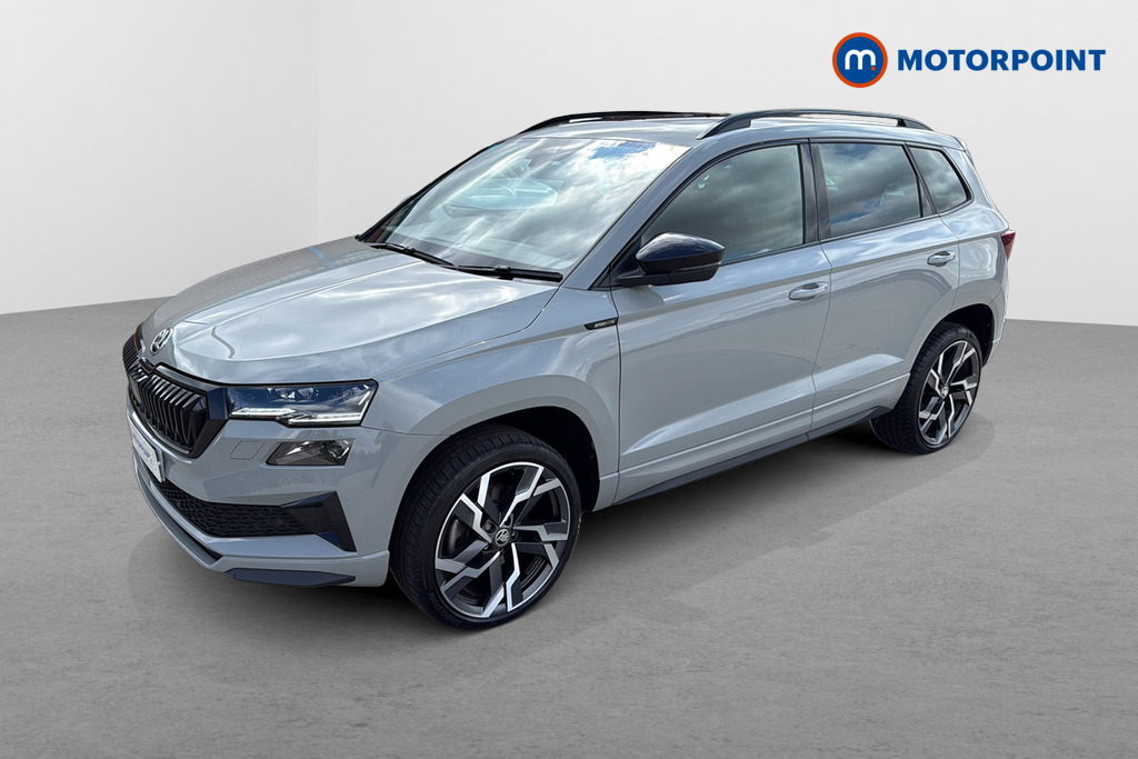 Skoda Karoq Sportline Manual Petrol SUV - Stock Number (1670995) - Passenger side front corner